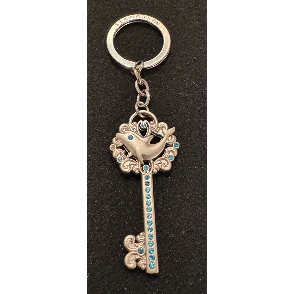 SeaWorld Key Dolphin Blue Rhinestone Keychain Key Ring